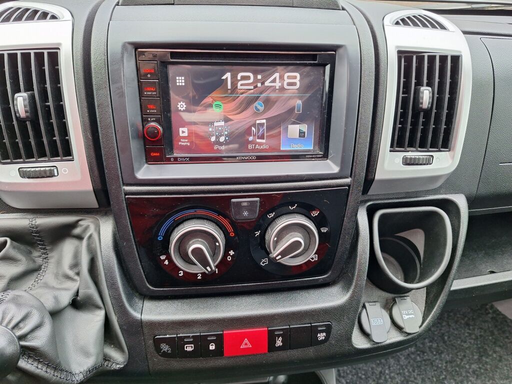 Kabe Travel Master Classic 740 LXL 2020 Valkoinen