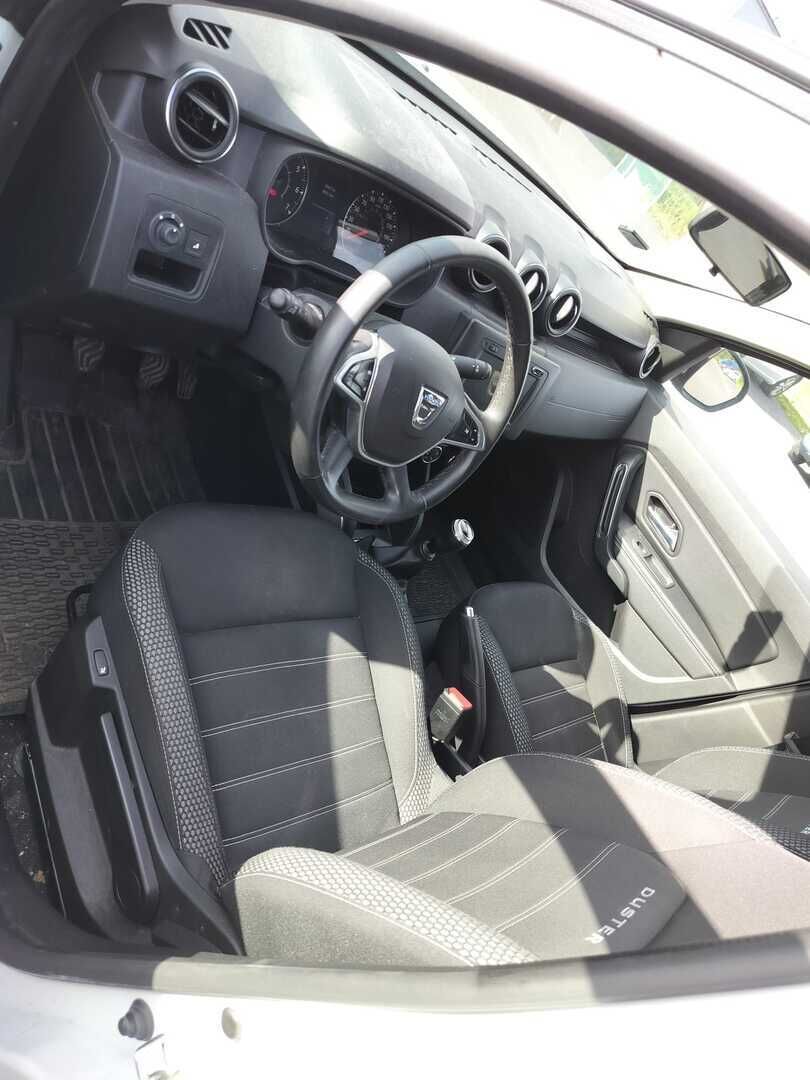 Dacia Duster 2020 Valkoinen