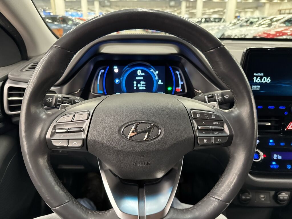 Hyundai IONIQ electric 2019 Sininen