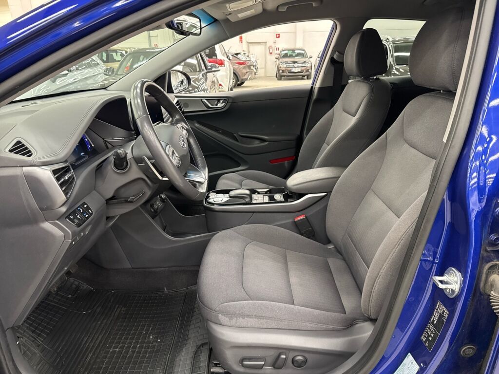 Hyundai IONIQ electric 2019 Sininen