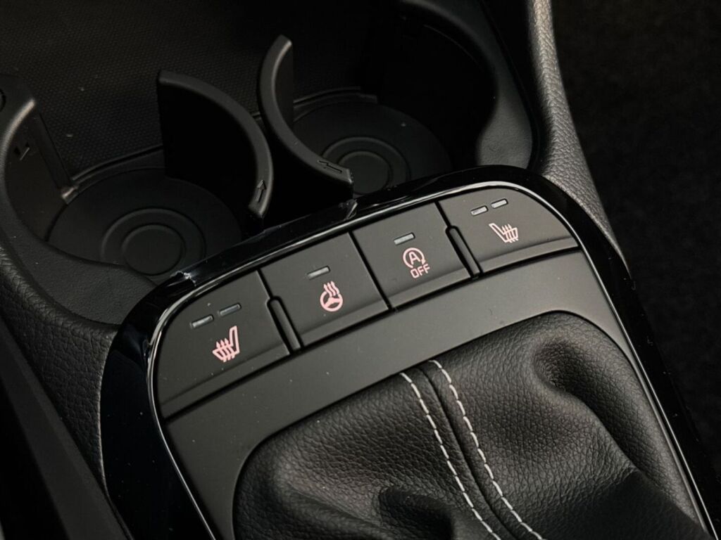 Kia Picanto 2027 Punainen