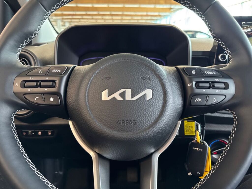 Kia Picanto 2027 Punainen