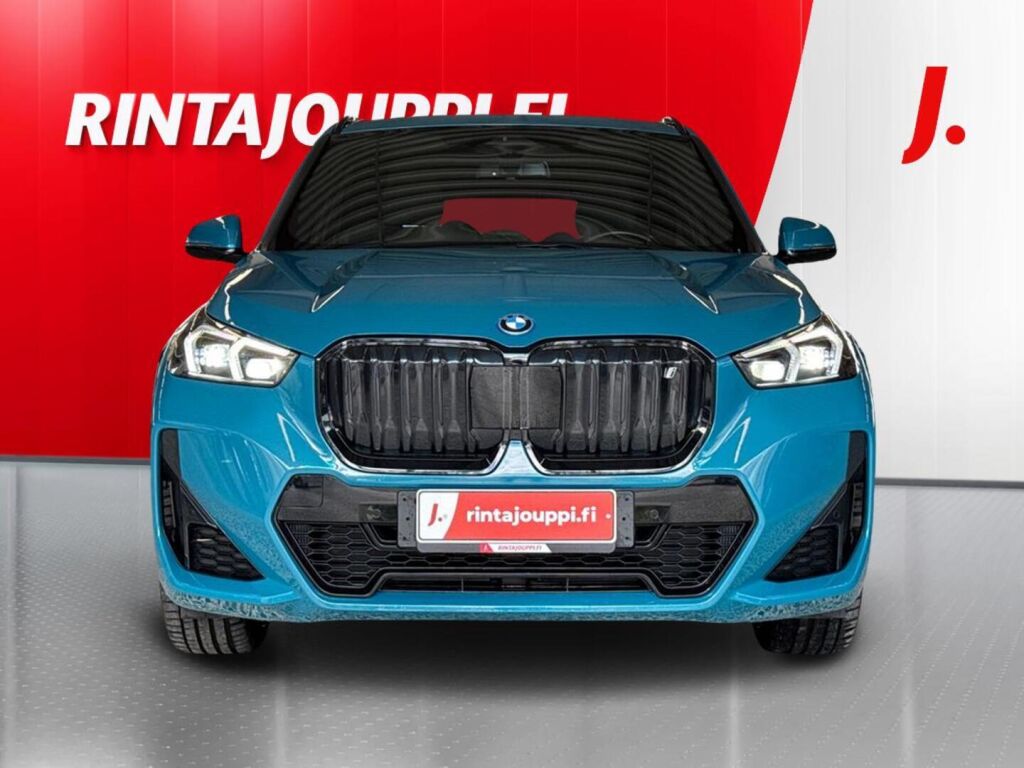 BMW iX1 2023 Sininen