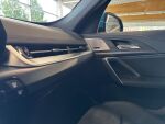 BMW iX1 2023 Sininen