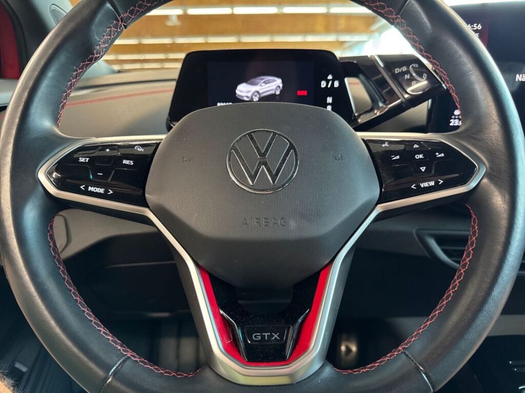 Volkswagen ID.5 2023 Punainen