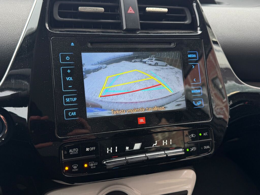 Toyota Prius 2020 Punainen