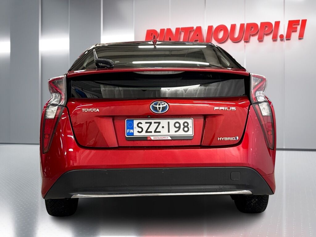 Toyota Prius 2020 Punainen