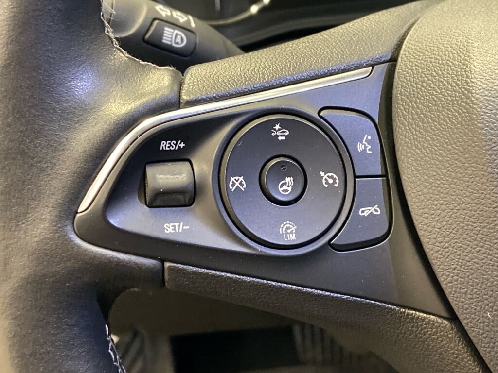 Opel Insignia 2020 Harmaa