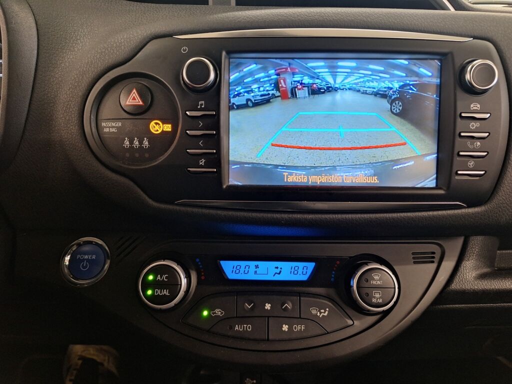 Toyota Yaris 2019 Harmaa