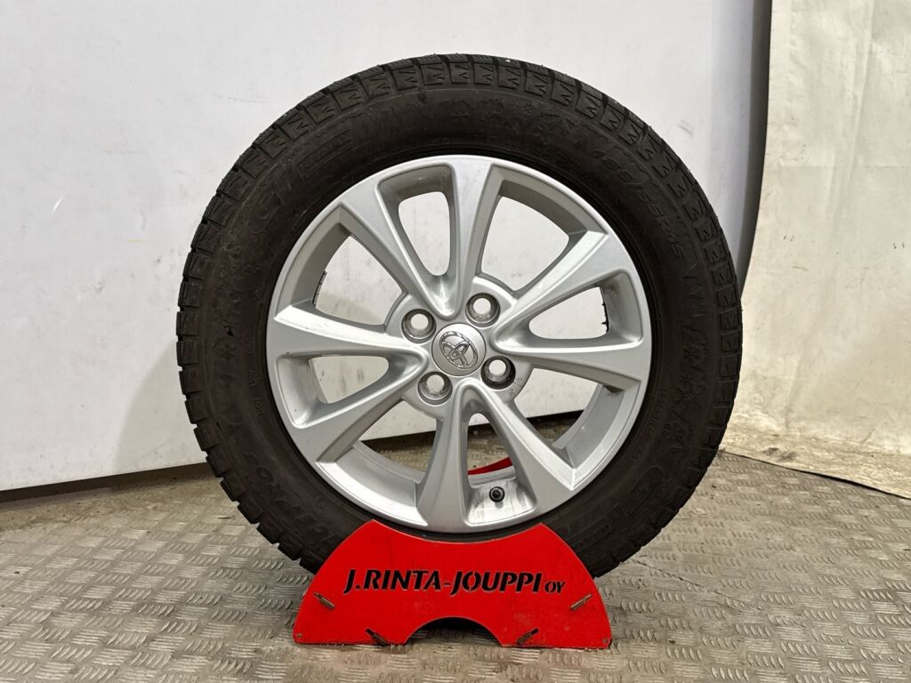 Toyota Yaris 2019 Harmaa