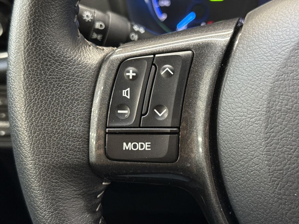 Toyota Yaris 2019 Harmaa