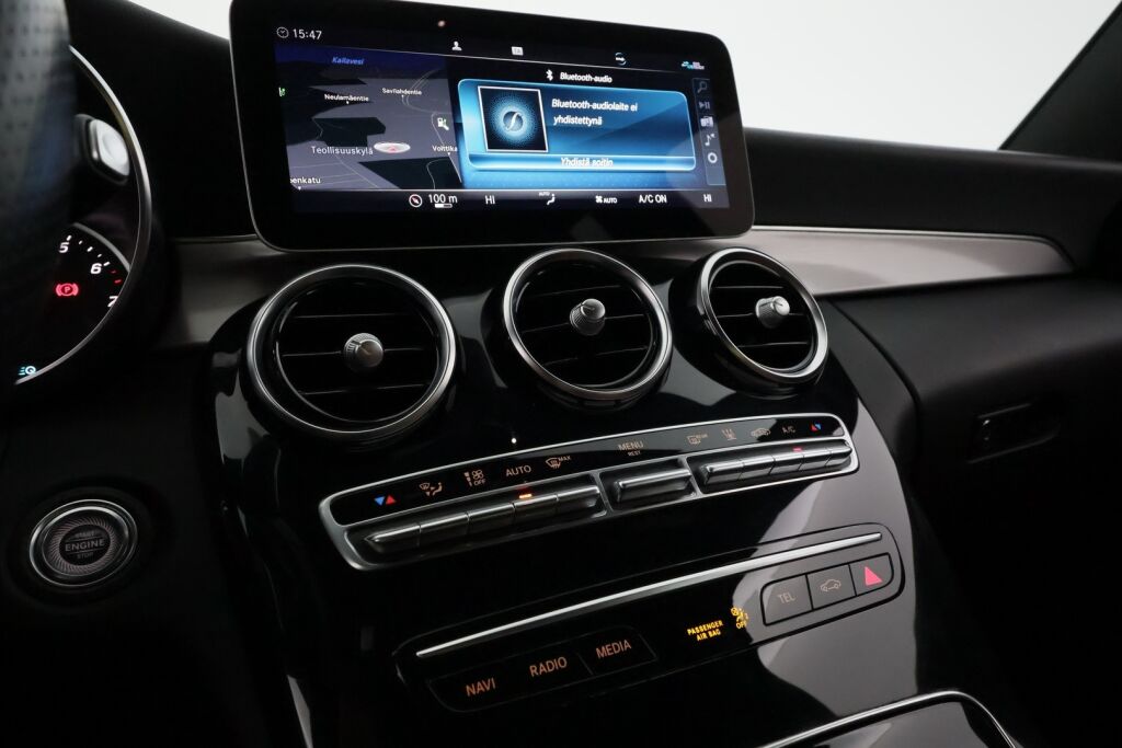 Mercedes-Benz C 2020 Musta