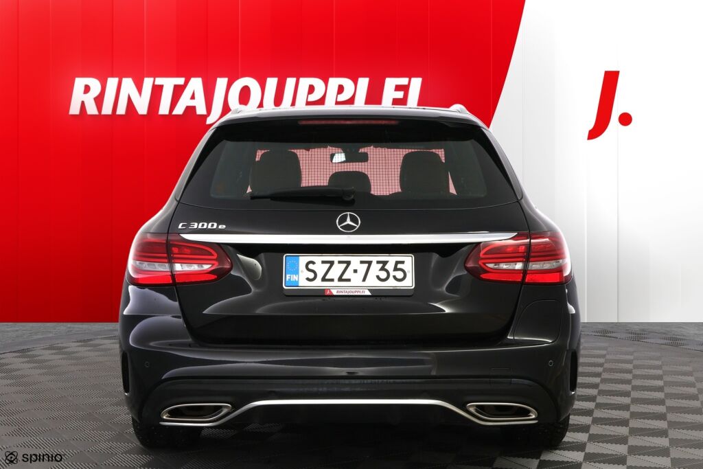 Mercedes-Benz C 2020 Musta