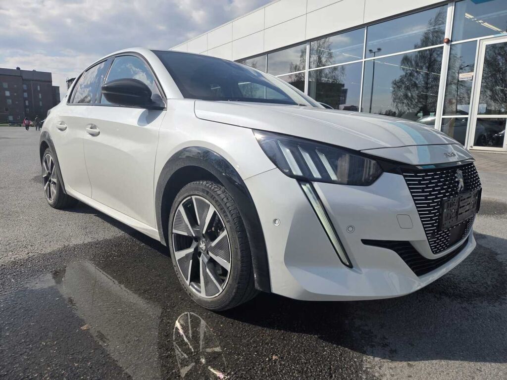 Peugeot e-208 2021 Valkoinen