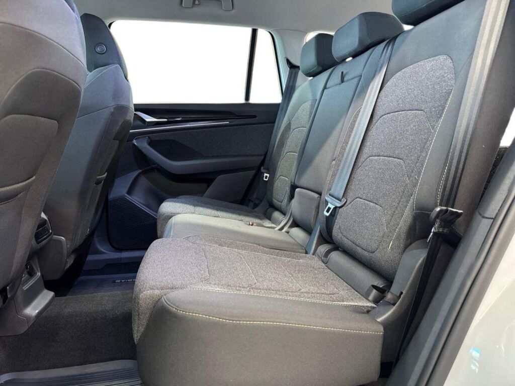 Skoda Kodiaq 2025 Valkoinen