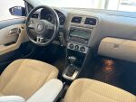 Volkswagen Polo 2010 Sininen