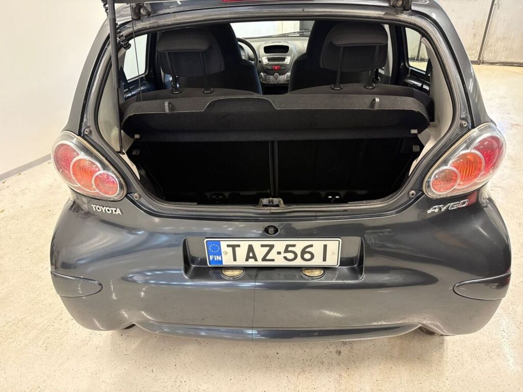 Toyota AYGO 2010 Harmaa