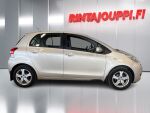 Toyota Yaris 2010 Hopea