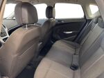 Opel Astra 2010 Ruskea (beige)