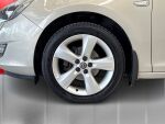 Opel Astra 2010 Ruskea (beige)