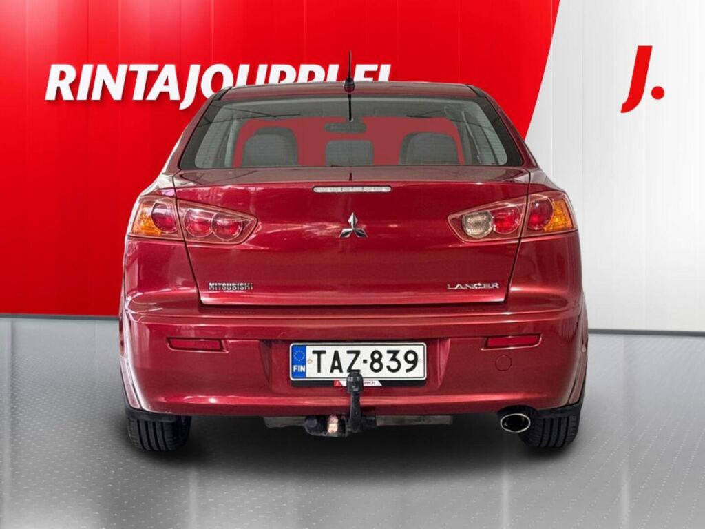 Mitsubishi Lancer 2010 Punainen