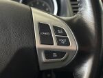 Mitsubishi Lancer 2010 Punainen