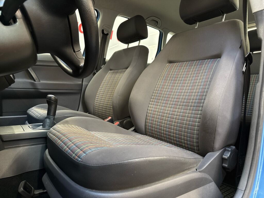 Volkswagen Polo 2007 Sininen