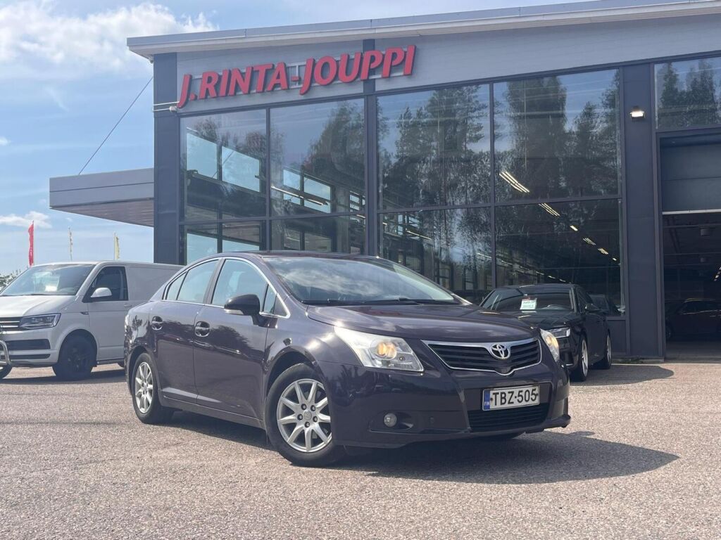 Toyota Avensis 2010 Violetti