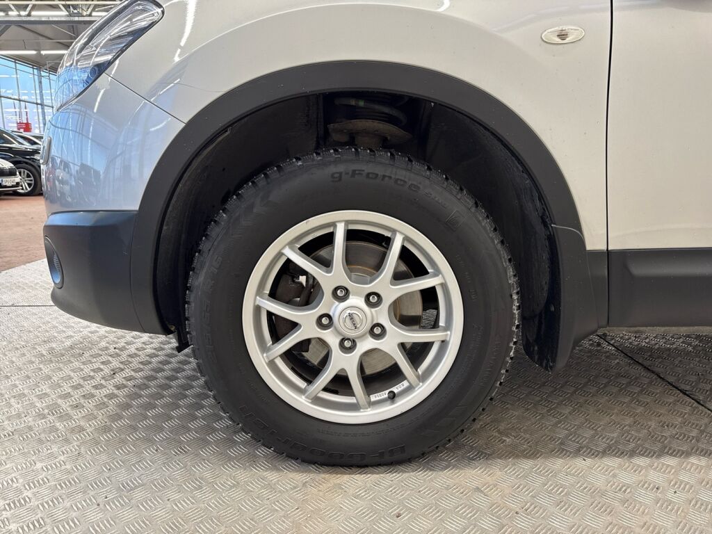 Nissan Qashqai+2 2010 Hopea