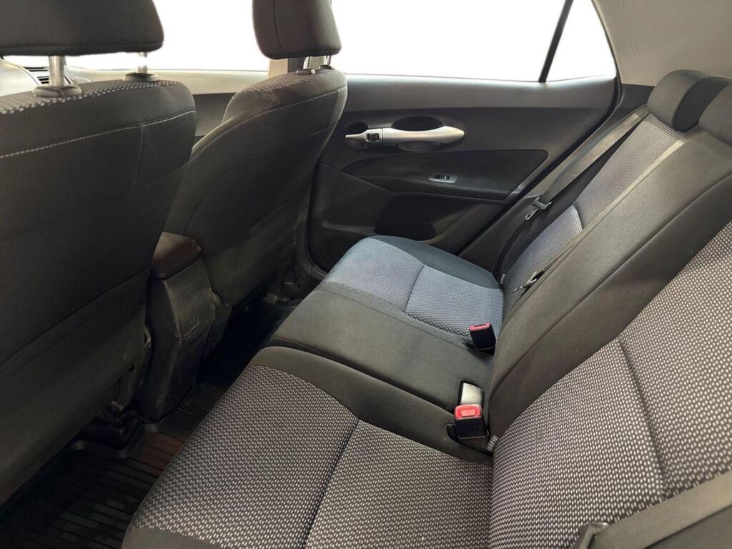 Toyota Auris 2010 Harmaa