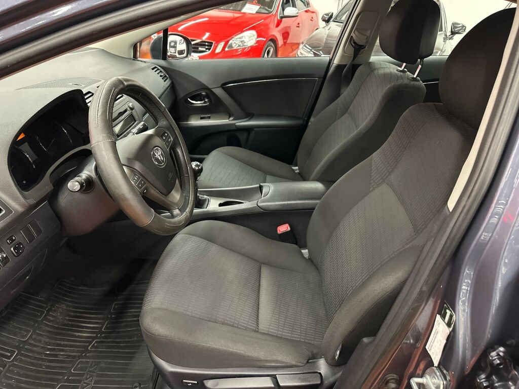 Toyota Avensis 2010 Sininen