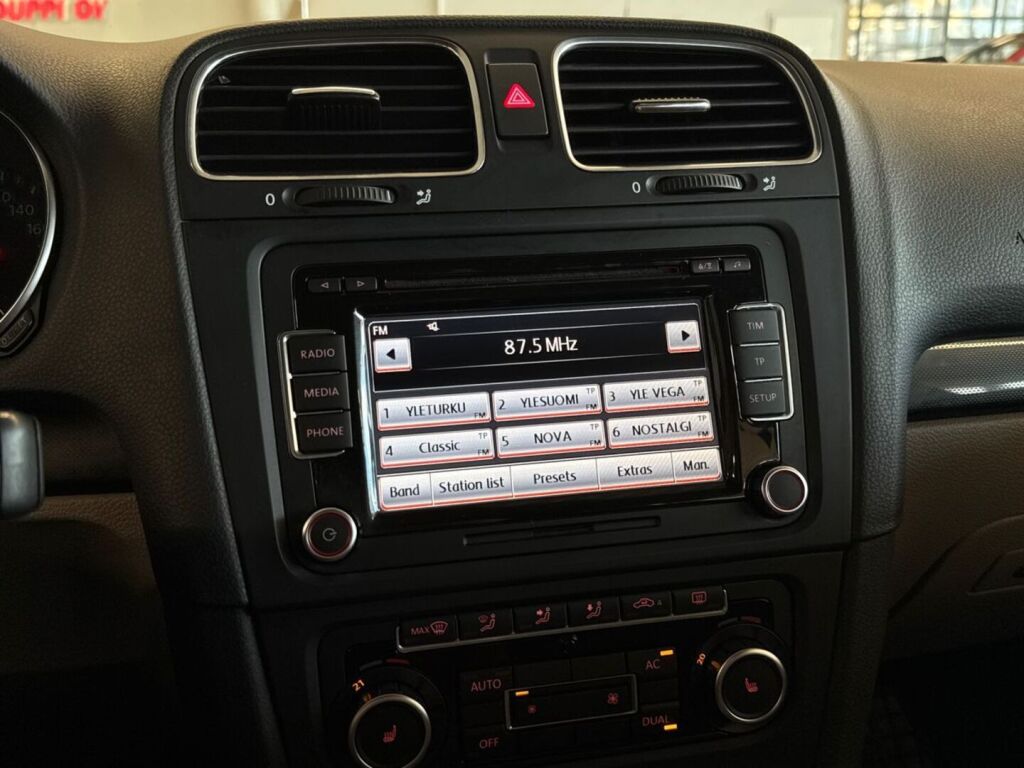 Volkswagen Golf 2010 Hopea