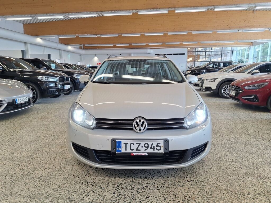 Volkswagen Golf 2010 Hopea