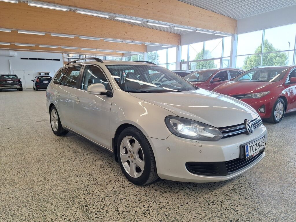 Volkswagen Golf 2010 Hopea