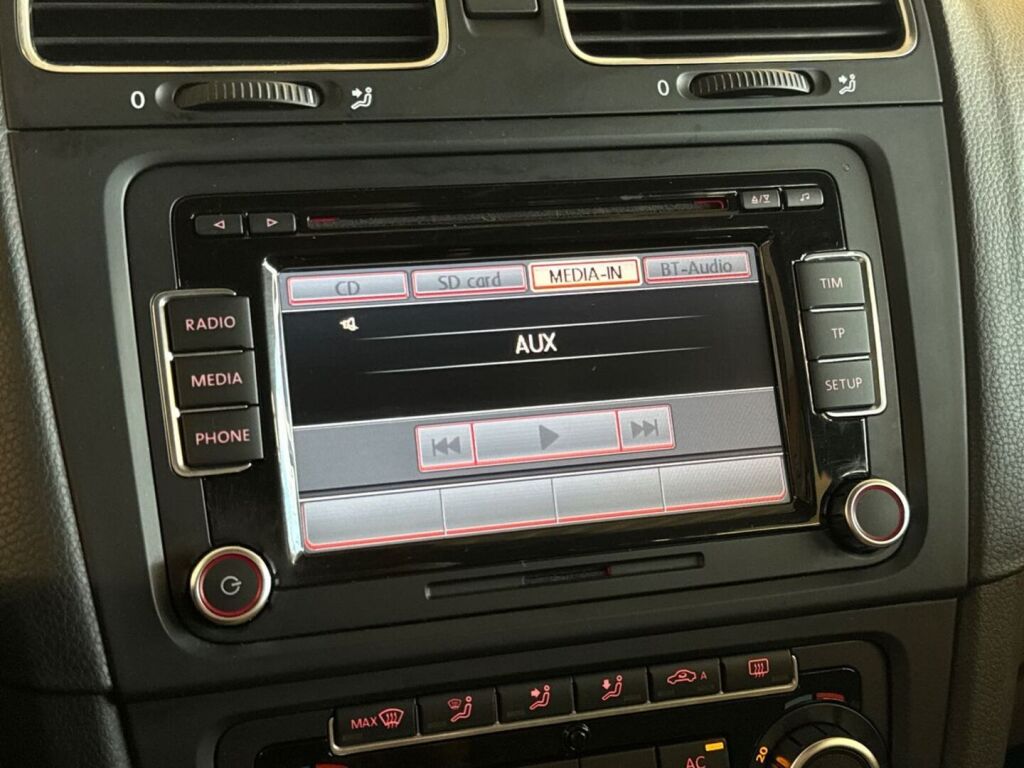 Volkswagen Golf 2010 Hopea