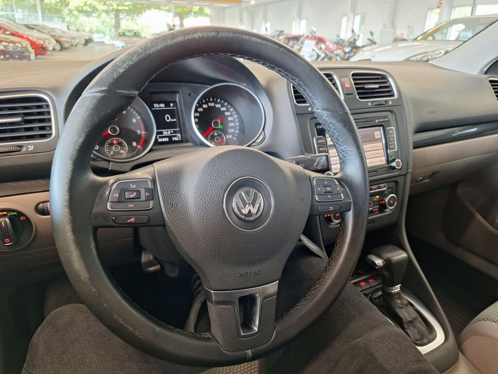 Volkswagen Golf 2010 Hopea