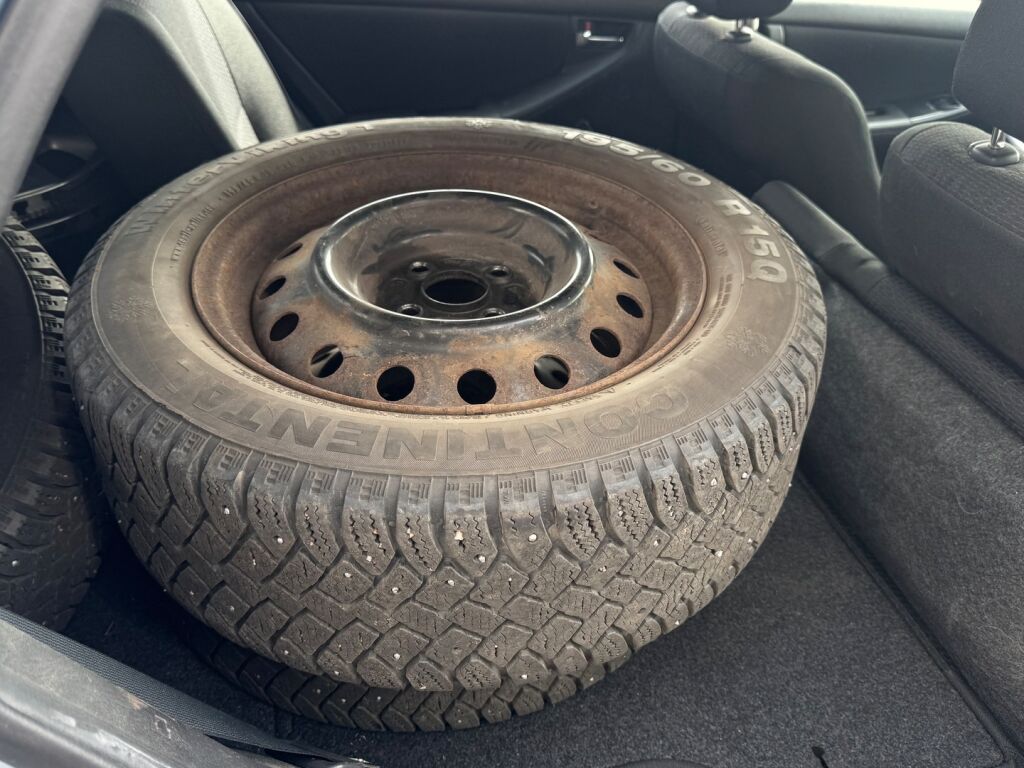 Toyota Corolla 2005 Sininen