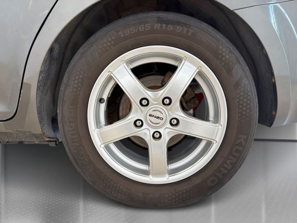 Kia Ceed 2010 Hopea
