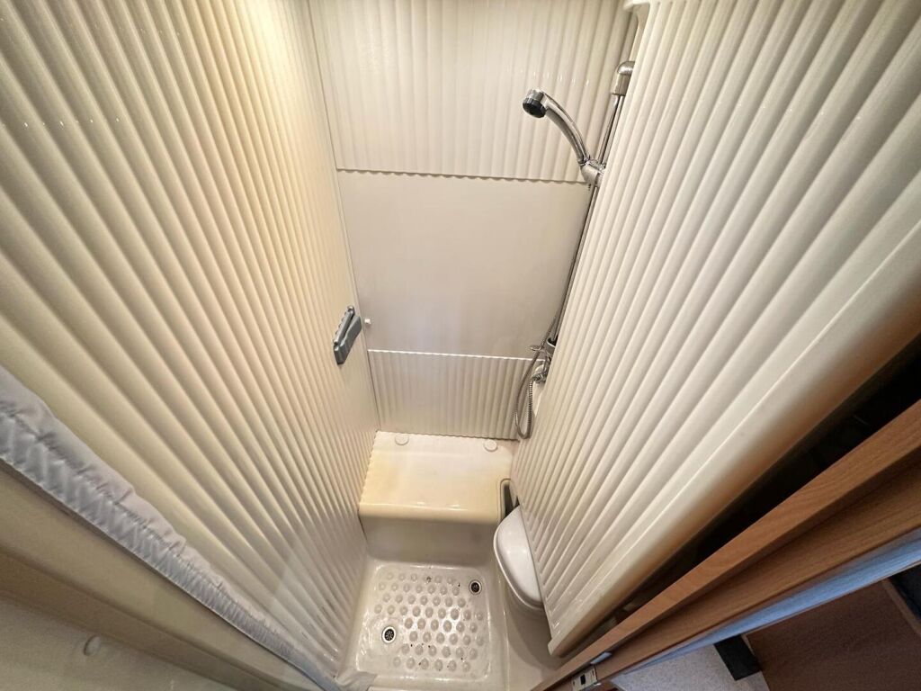 Dethleffs GLOBEBUS 2007 Valkoinen