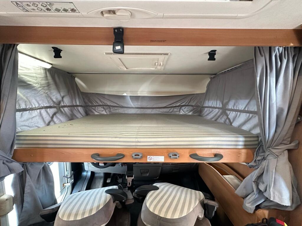 Dethleffs GLOBEBUS 2007 Valkoinen