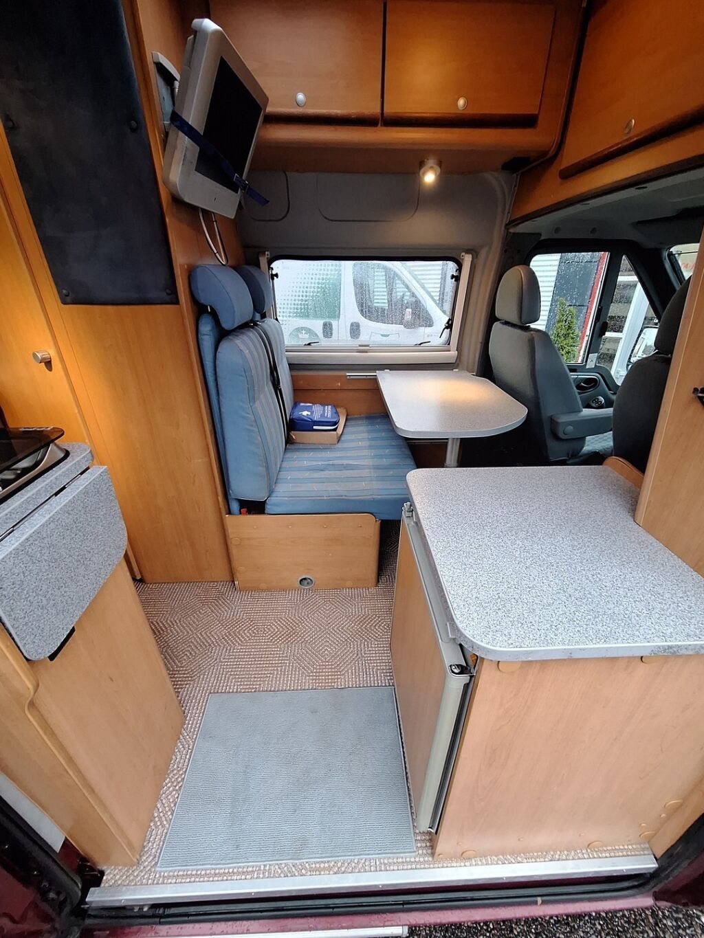 Dethleffs Globecar Fortscout VAN 570 2007 Punainen
