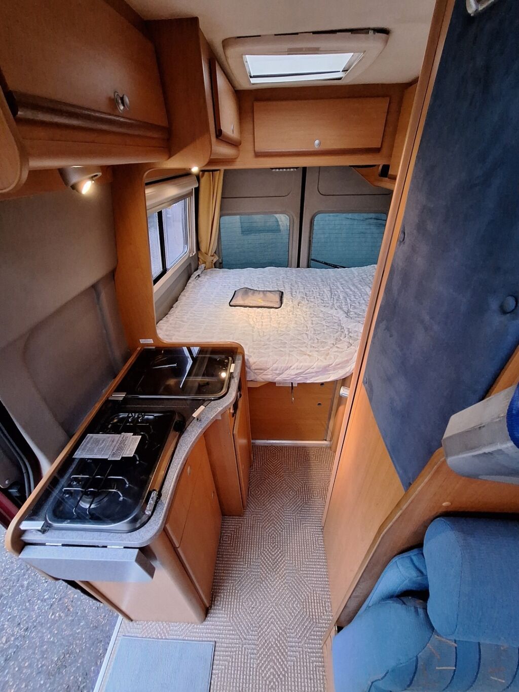 Dethleffs Globecar Fortscout VAN 570 2007 Punainen