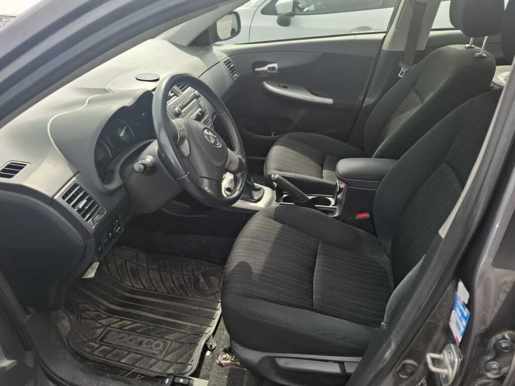 Toyota Corolla 2007 Harmaa