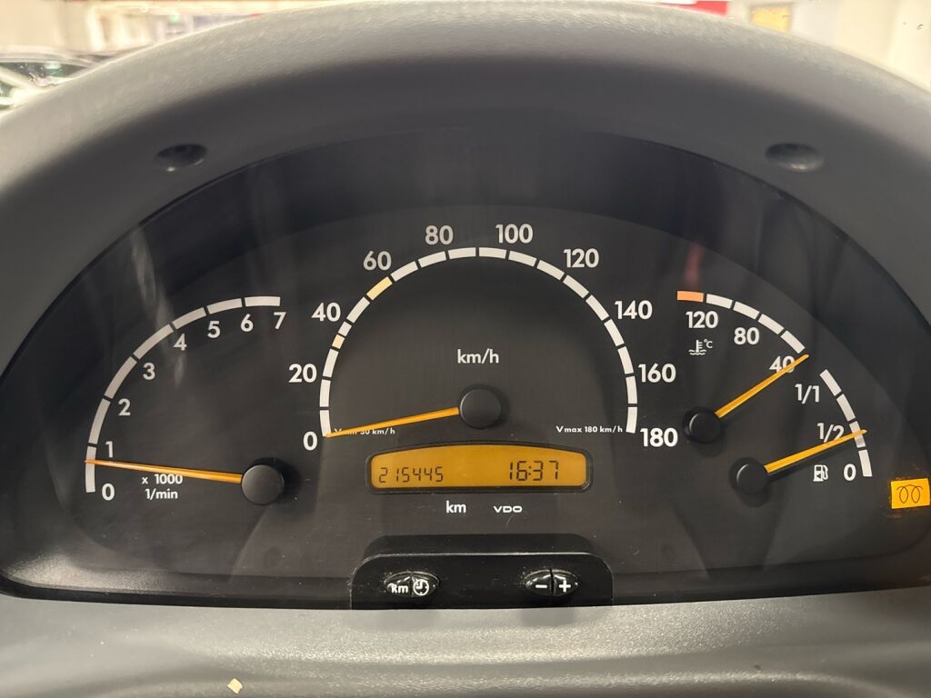 Mercedes-Benz Sprinter 2004 