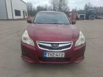 Subaru Legacy 2011 Punainen