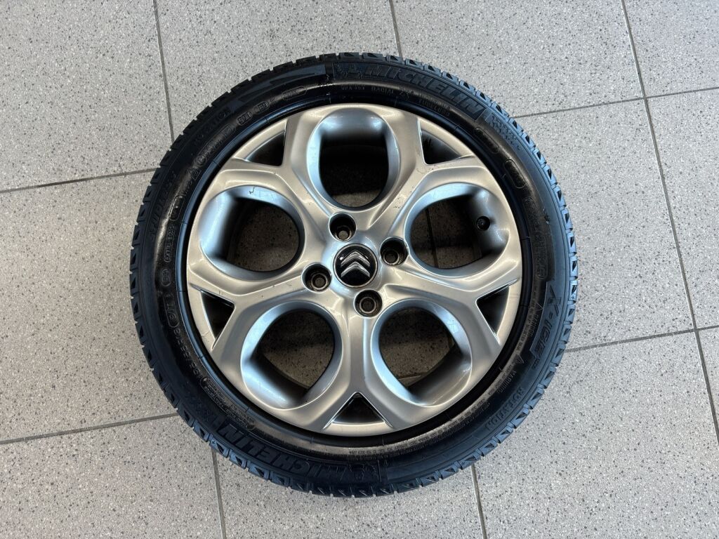 Citroen C3 2010 Valkoinen