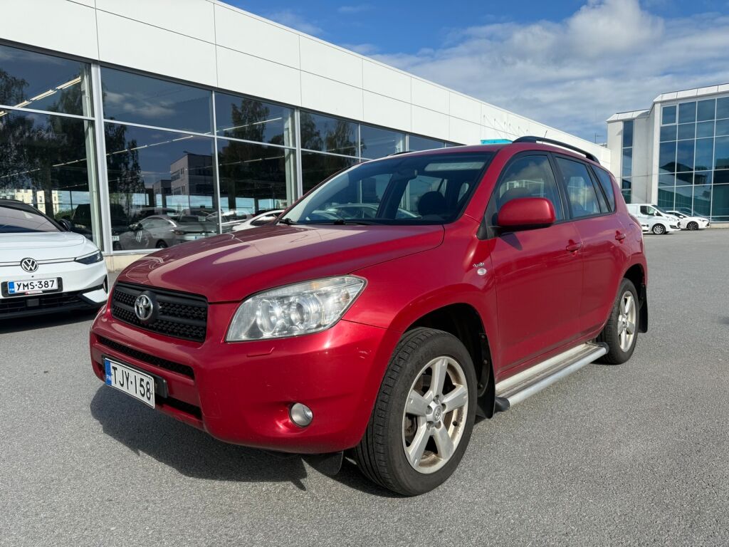 Toyota RAV4 2007 Punainen