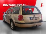Volkswagen Golf Variant 2002 Ruskea (beige)