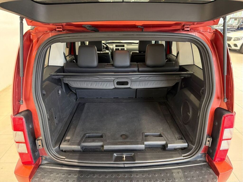 Dodge Nitro 2007 Oranssi