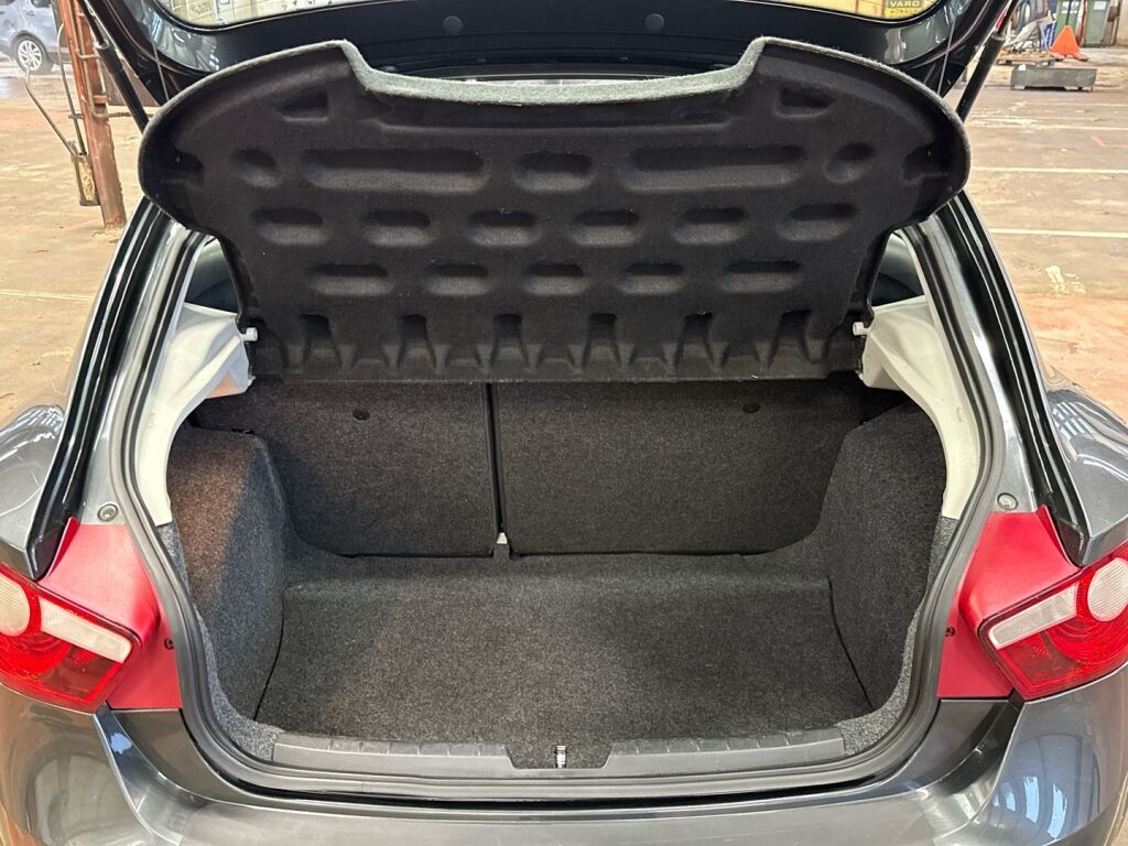 Seat Ibiza SC 2010 Harmaa